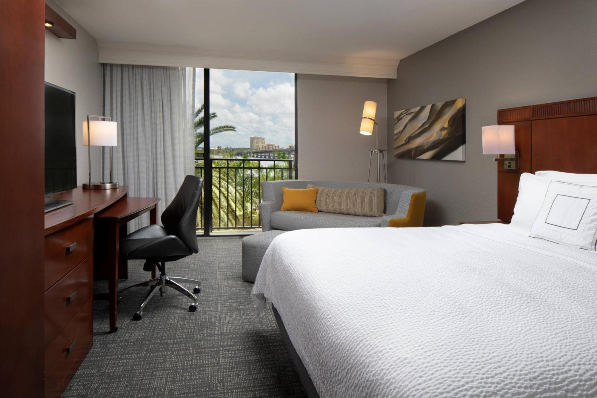 Courtyard By Marriott Bradenton Sarasota/Riverfront Exterior foto