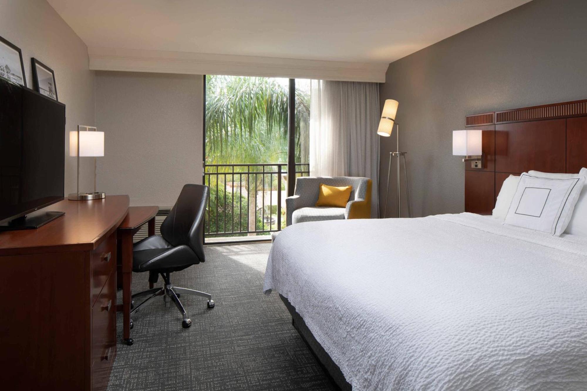 Courtyard By Marriott Bradenton Sarasota/Riverfront Exterior foto